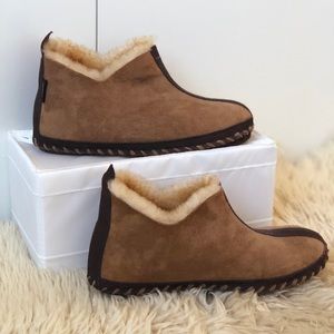 Extremely cute and soft slippers